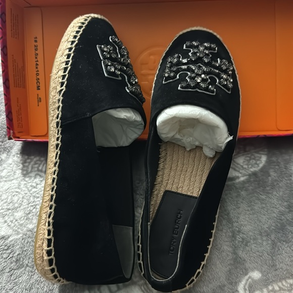 Tory Burch embellished espadrille. US size 7.5 . Black suede. - Picture 2 of 4